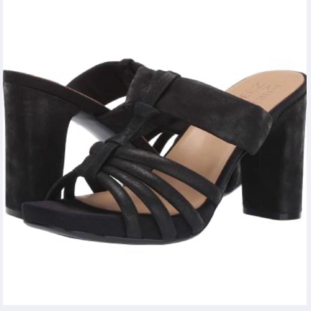 Naturalizer Jordy black heels